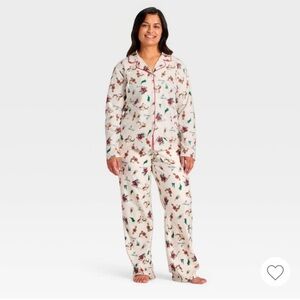 The Grinch Women's Print Pajama Set